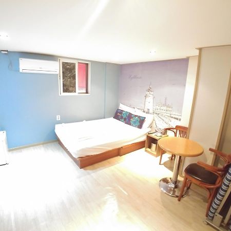 A Motel Seoul Exterior photo